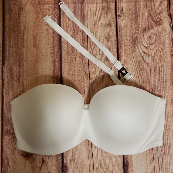 Victoria's Secret Other - Victoria's Secret Convertable Bra